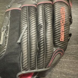 Fastpitch Pro Series Women's Black and Pink Fastpitch Glove